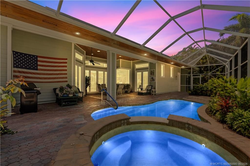 Photo of 4220 SE Rainbows End, Stuart, FL 34997 (MLS # M20055680)