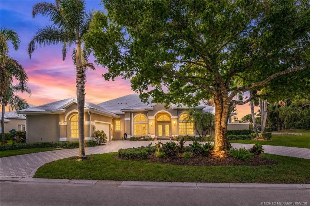Photo of 2074 SW Bradford Place, Palm City, FL 34990 (MLS # M20055643)