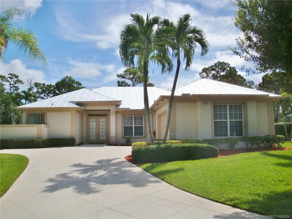 Photo of 707 SW Long Lake Court, Palm City, FL 34990 (MLS # M20046377)