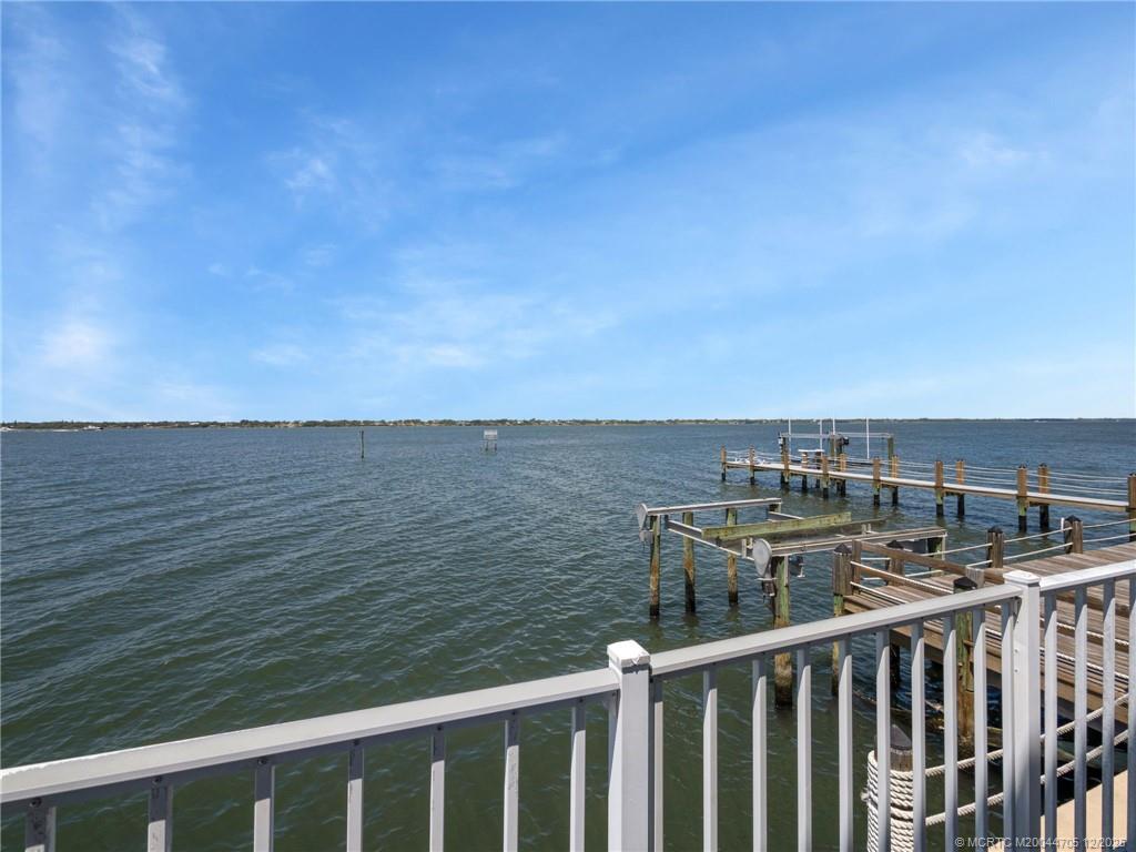 257 Nettles Boulevard