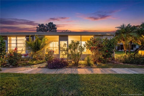 2227 SE Letha Court,  FL 34994