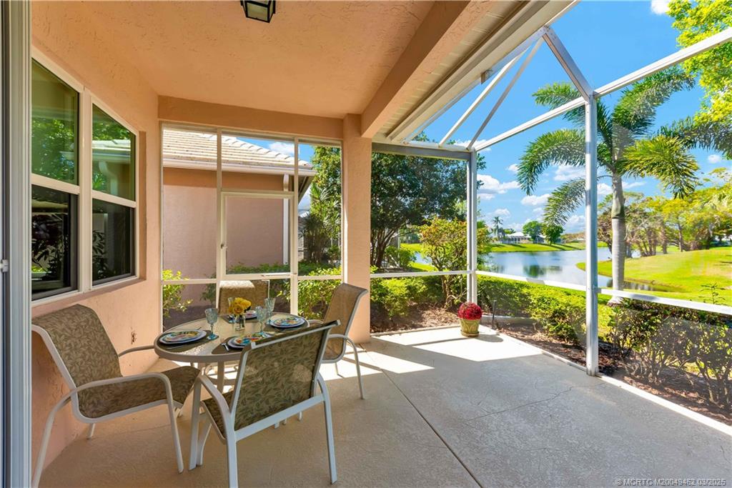 1652 SW Monarch Club Drive