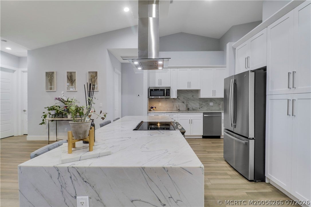 6216 NW West Deville Circle