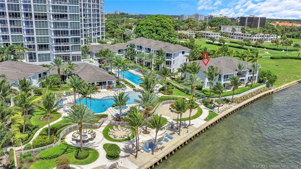 104 Water Club N