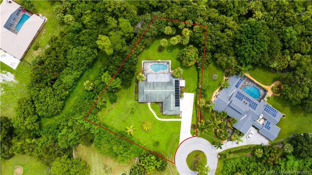 Photo of 1711 SE Ebb Court, Port Saint Lucie, FL 34952 (MLS # M20040321)