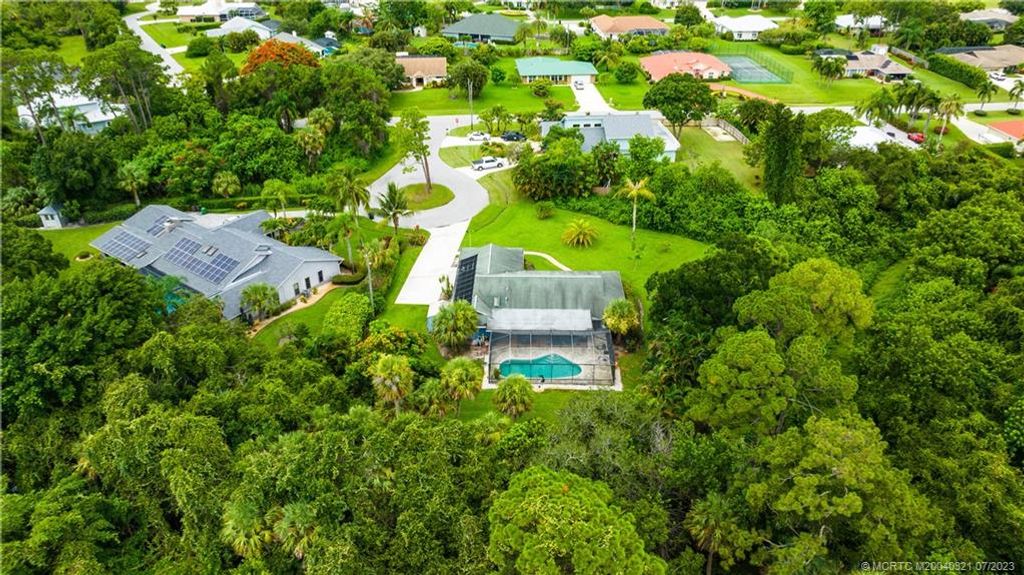 Photo of 1711 SE Ebb Court, Port Saint Lucie, FL 34952 (MLS # M20040321)