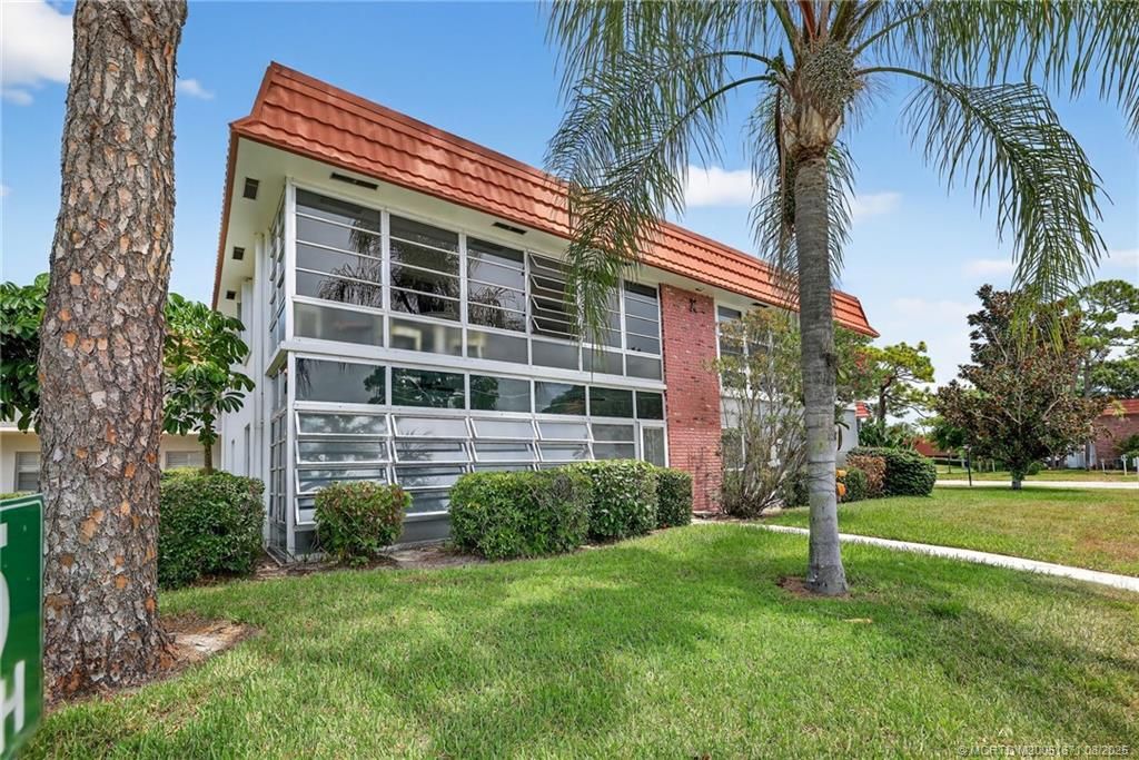 Photo of 2600 SE Ocean Boulevard #X6, Stuart, FL 34996 (MLS # M20051671)