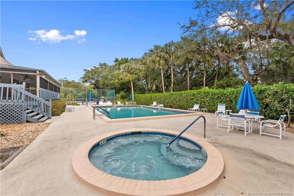 Stuart, Florida 34997, United States, 3 Bedrooms Bedrooms, ,3 BathroomsBathrooms,Residential,Pending,12920