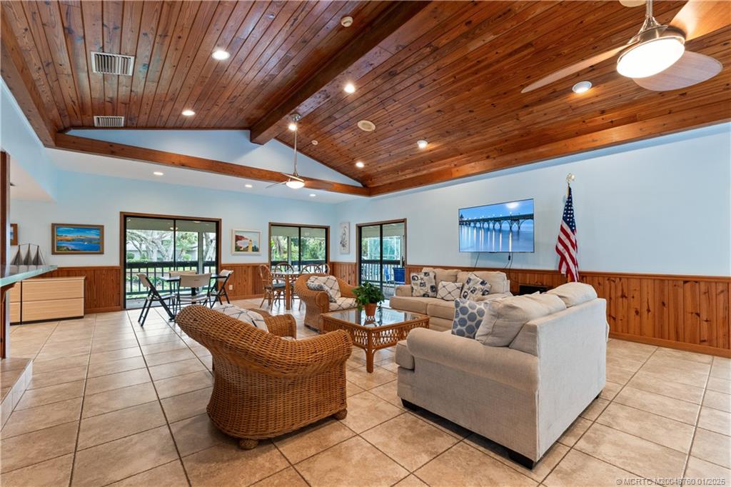 Stuart, Florida 34997, United States, 3 Bedrooms Bedrooms, ,3 BathroomsBathrooms,Residential,Pending,12920