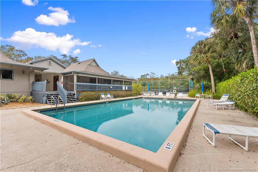 Stuart, Florida 34997, United States, 3 Bedrooms Bedrooms, ,3 BathroomsBathrooms,Residential,Pending,12920