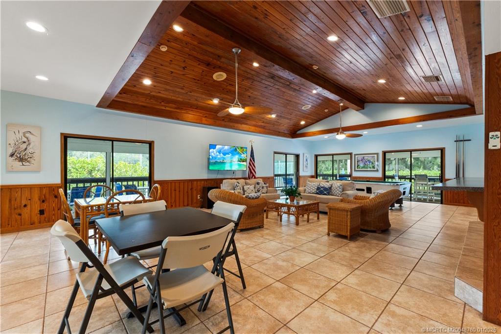 Stuart, Florida 34997, United States, 3 Bedrooms Bedrooms, ,3 BathroomsBathrooms,Residential,Pending,12920