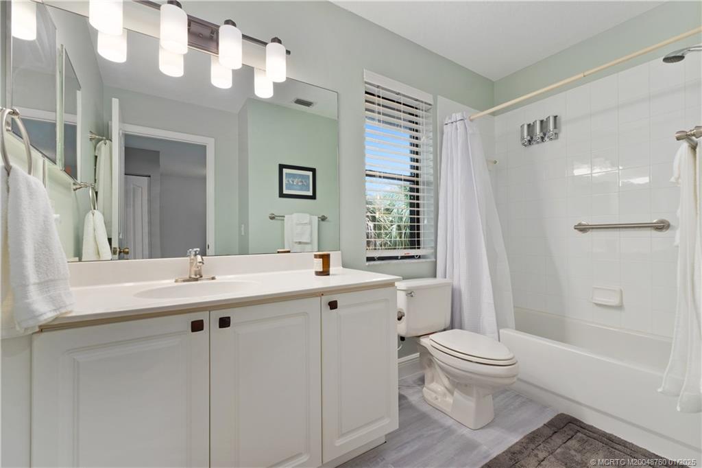 Stuart, Florida 34997, United States, 3 Bedrooms Bedrooms, ,3 BathroomsBathrooms,Residential,Pending,12920