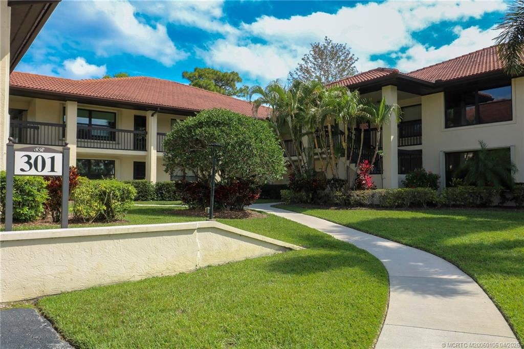 Photo of 301 SW South River Drive #203, Stuart, FL 34997 (MLS # M20050105)