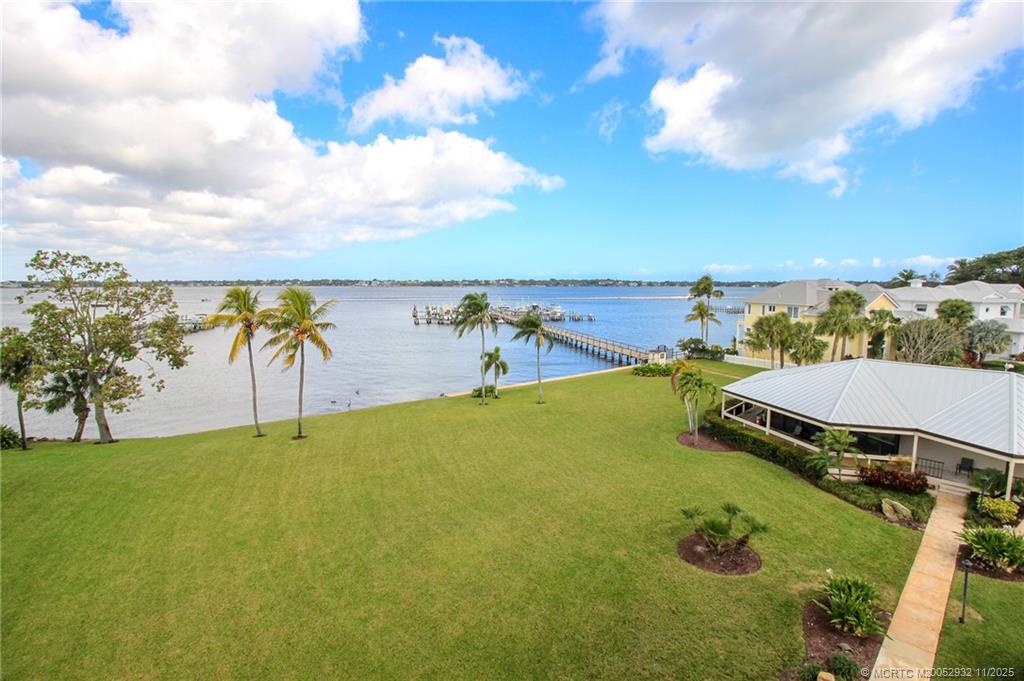 Stuart, Florida 34996, United States, 2 Bedrooms Bedrooms, ,2 BathroomsBathrooms,Residential,Active,238481