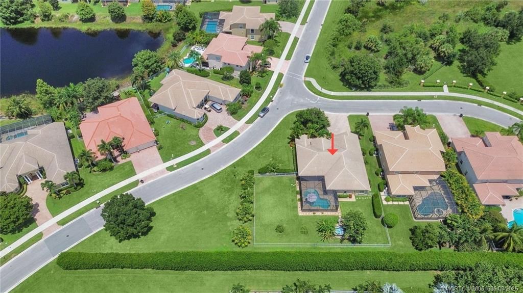 Photo of 1570 SE Dominion Way, Stuart, FL 34997 (MLS # M20051636)