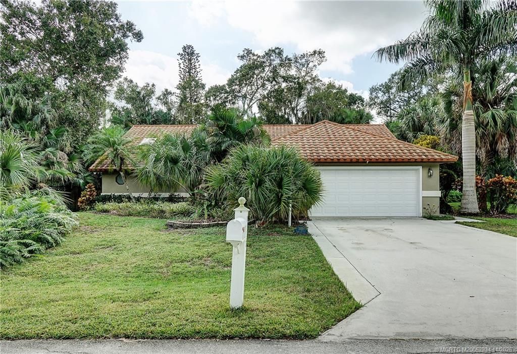 Photo of 7317 Elyse Circle, Port Saint Lucie, FL 34952 (MLS # M20052934)