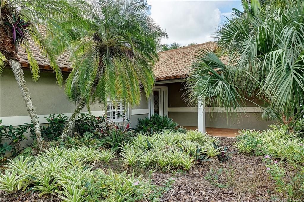 Photo of 7317 Elyse Circle, Port Saint Lucie, FL 34952 (MLS # M20052934)