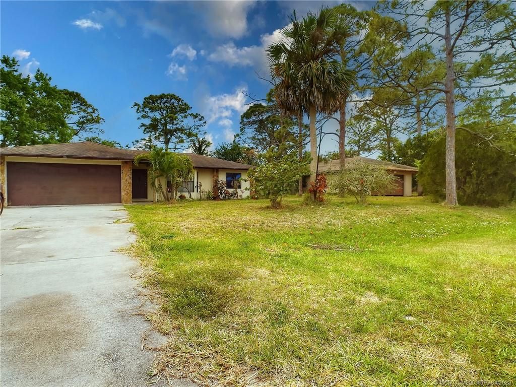 Photo of 6801 Pensacola Road, Fort Pierce, FL 34951 (MLS # M20038793)