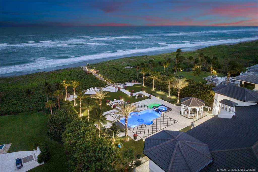 2966 SE Dune Drive