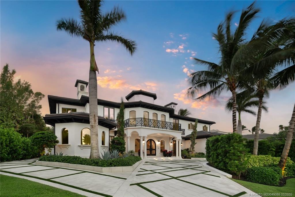 2966 SE Dune Drive