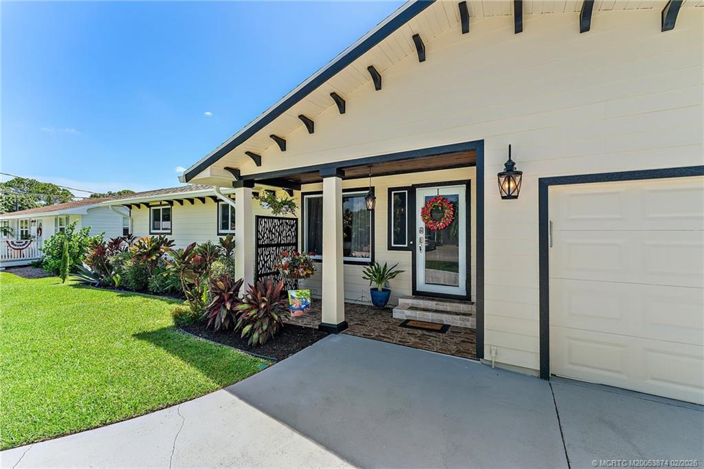 1430 SW Covered Bridge Drive