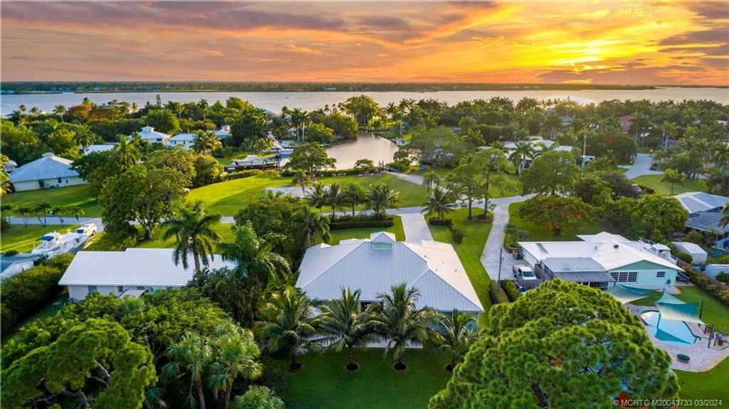 Photo of 1665 NW Fork Road, Stuart, FL 34994 (MLS # M20043733)