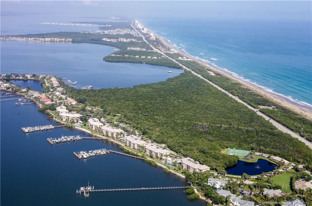 Photo of 4590 NE Sandpebble Trace #6-105, Stuart, FL 34996 (MLS # M20039235)