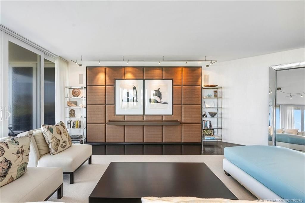 Photo of 3001 SE Island Point Lane #12, Stuart, FL 34996 (MLS # M20052092)