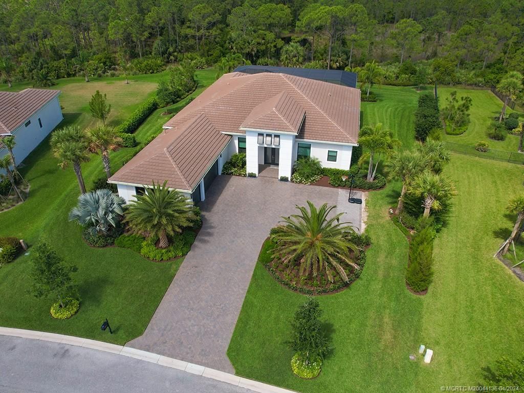 Photo of 3246 SW Loriope Loop, Palm City, FL 34990 (MLS # M20044136)