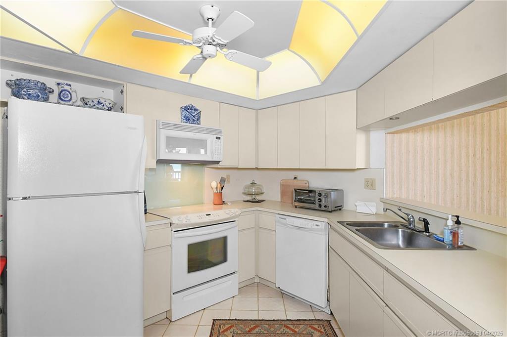 9550 S Ocean Drive 906