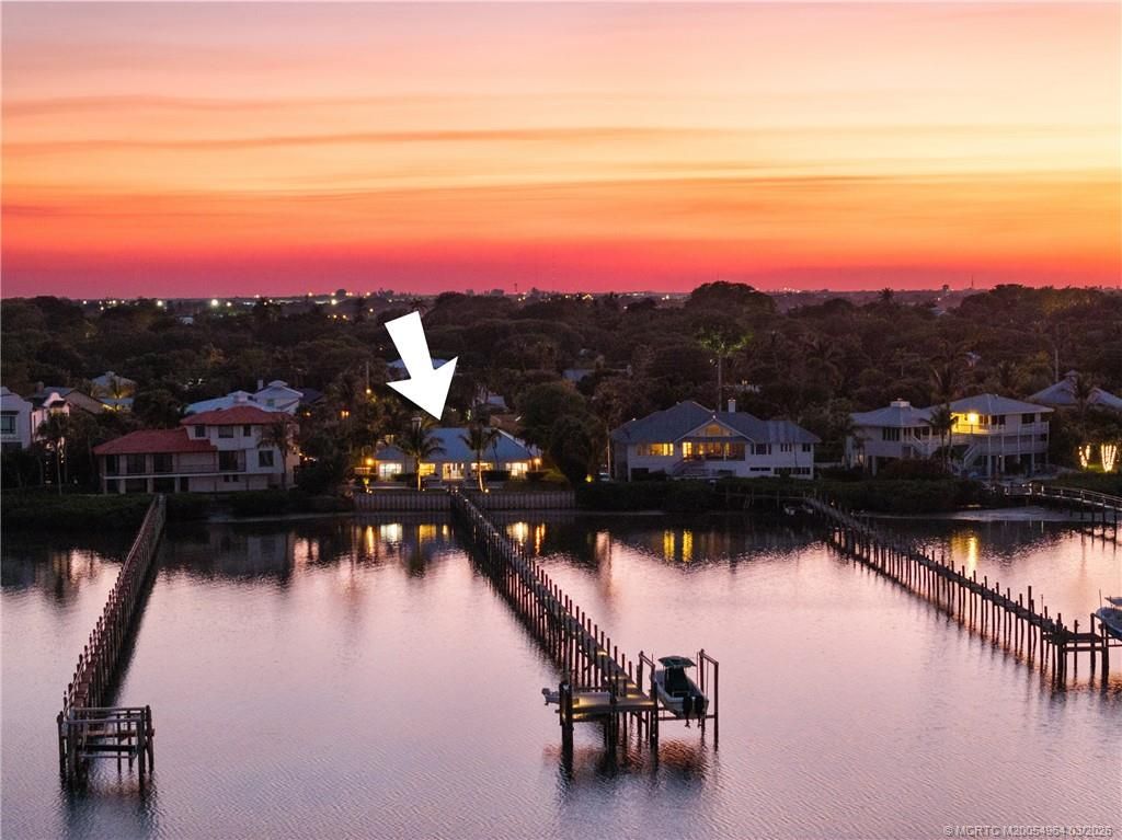 Photo of 12 Herons Nest, Stuart, FL 34996 (MLS # M20054964)
