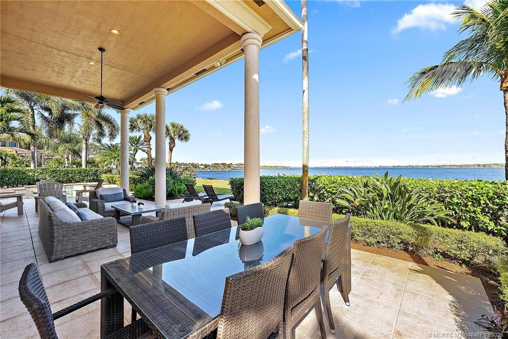 166 SW Palm Cove Drive
