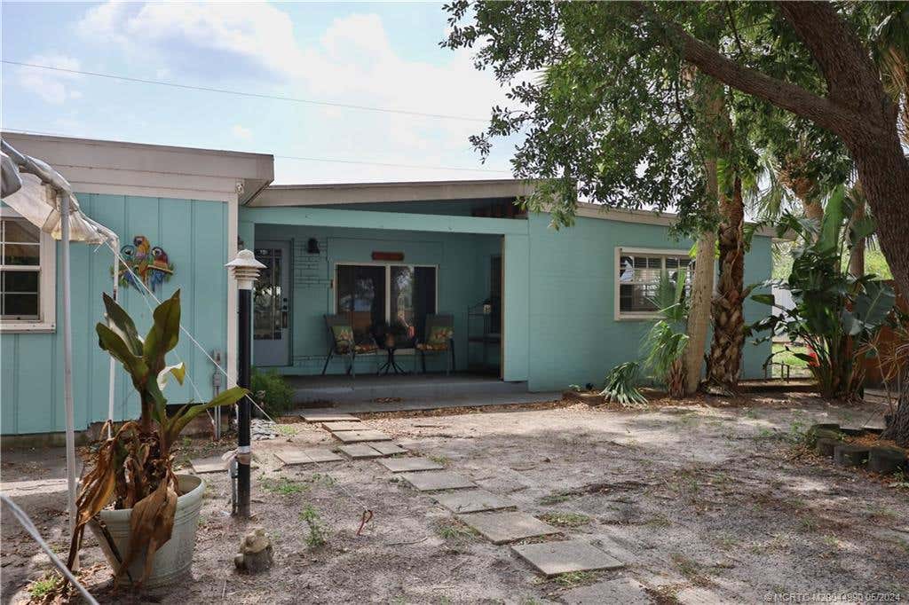 Photo of 1817 NE 23rd Avenue, Jensen Beach, FL 34957 (MLS # M20044990)