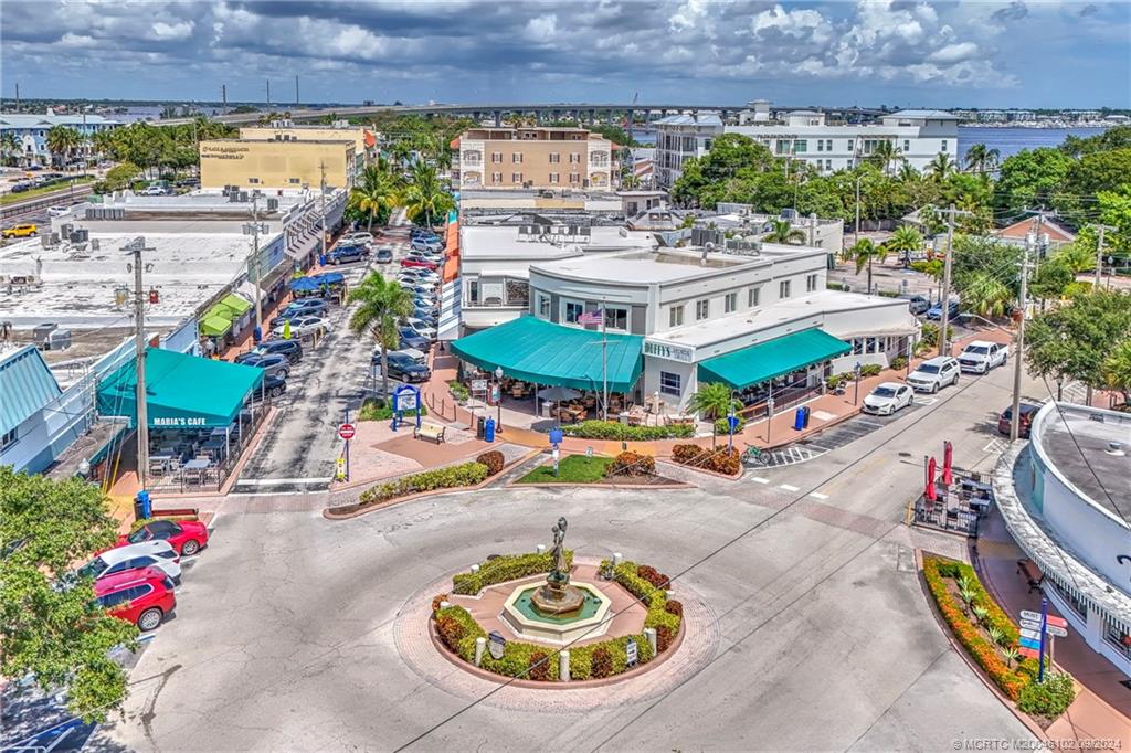 Stuart, Florida 34994, United States, 4 Bedrooms Bedrooms, ,3 BathroomsBathrooms,Residential,Active,49820