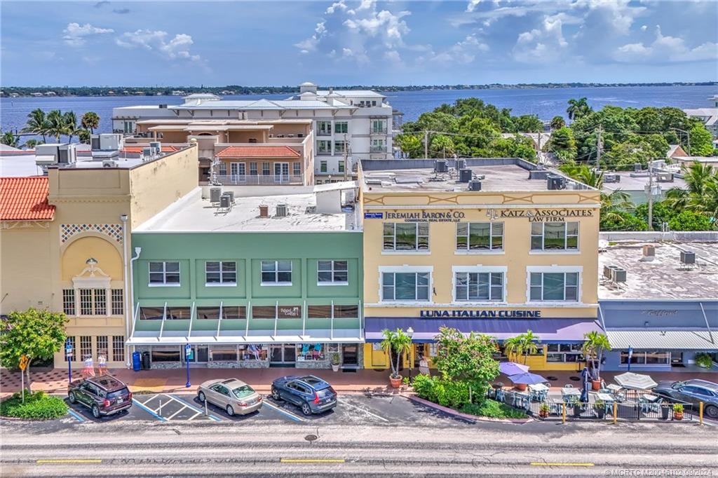 Stuart, Florida 34994, United States, 4 Bedrooms Bedrooms, ,3 BathroomsBathrooms,Residential,Active,49820