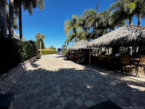 385 Boundary Drive NW Port Saint Lucie FL 34986