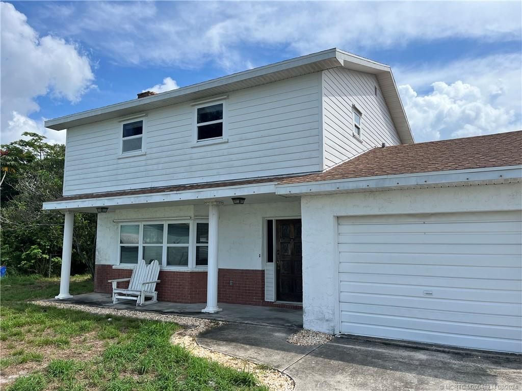 Photo of 2327 16th Court, Jensen Beach, FL 34957 (MLS # M20046234)