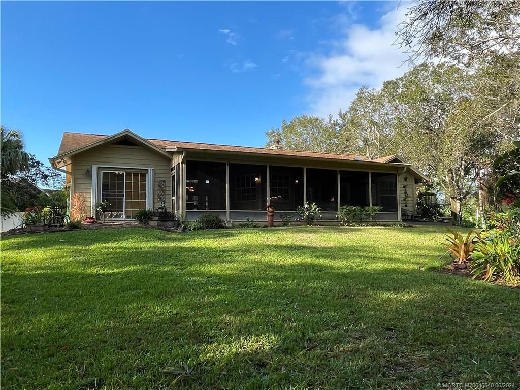 Photo of 2927 SW Palm Brook Court, Palm City, FL 34990 (MLS # M20045540)