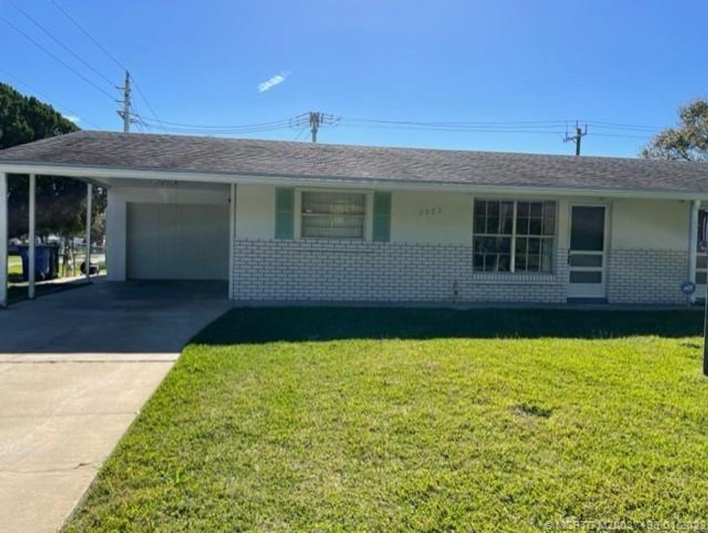 Photo of 2382 NE Tropical Way, Jensen Beach, FL 34957 (MLS # M20037498)