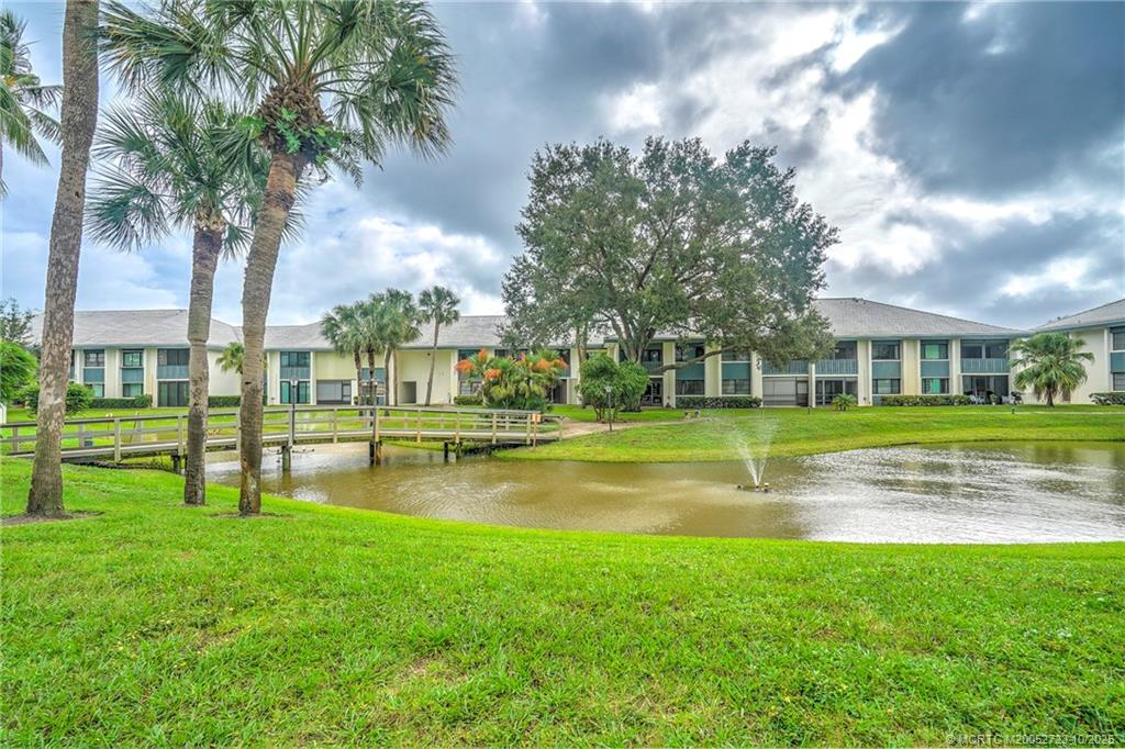 Stuart, Florida 34996, United States, 1 Bedroom Bedrooms, ,2 BathroomsBathrooms,Residential,Active,230845