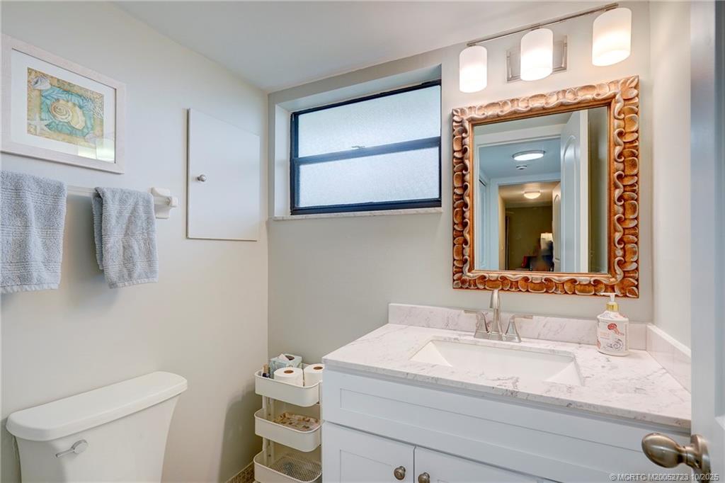 Stuart, Florida 34996, United States, 1 Bedroom Bedrooms, ,2 BathroomsBathrooms,Residential,Active,230845