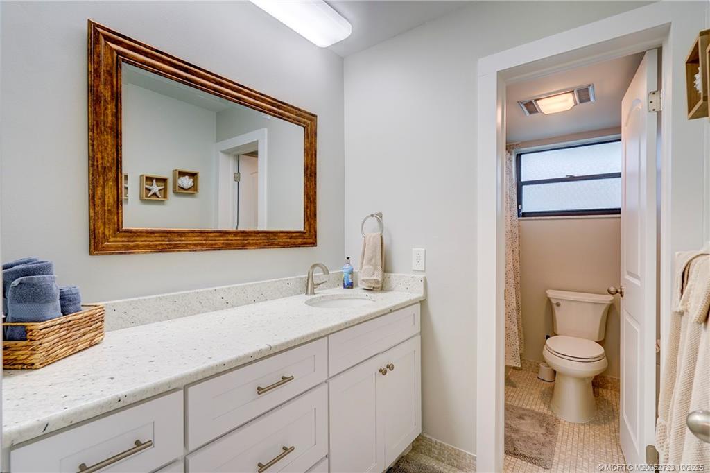 Stuart, Florida 34996, United States, 1 Bedroom Bedrooms, ,2 BathroomsBathrooms,Residential,Active,230845