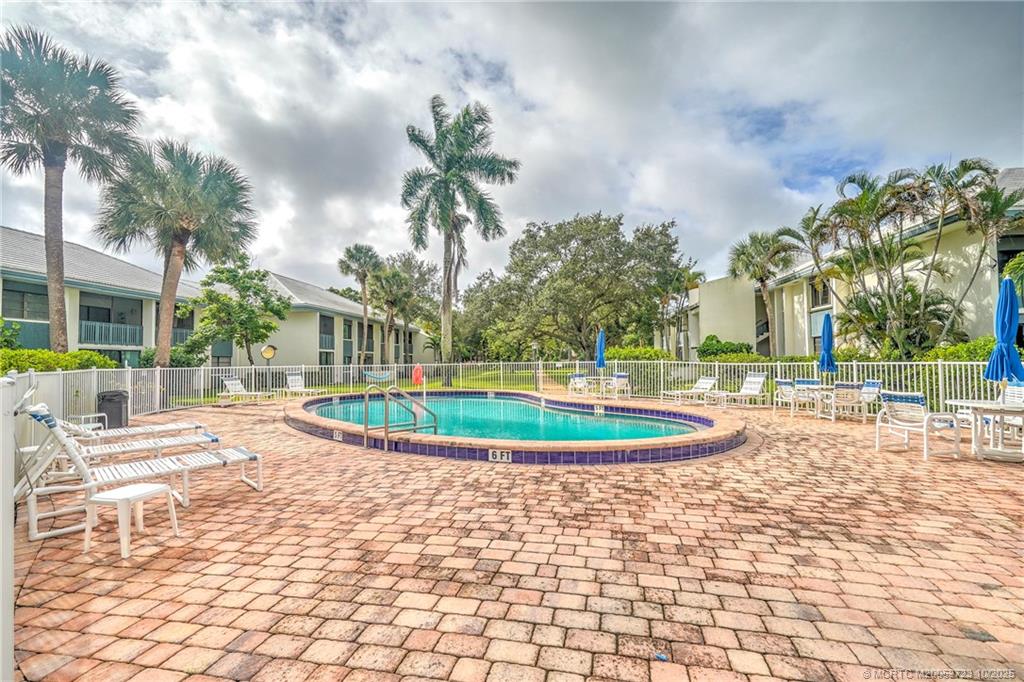 Stuart, Florida 34996, United States, 1 Bedroom Bedrooms, ,2 BathroomsBathrooms,Residential,Active,230845