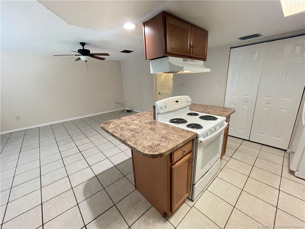 Photo of 1206 Carlton Court #101, Fort Pierce, FL 34949 (MLS # M20047459)