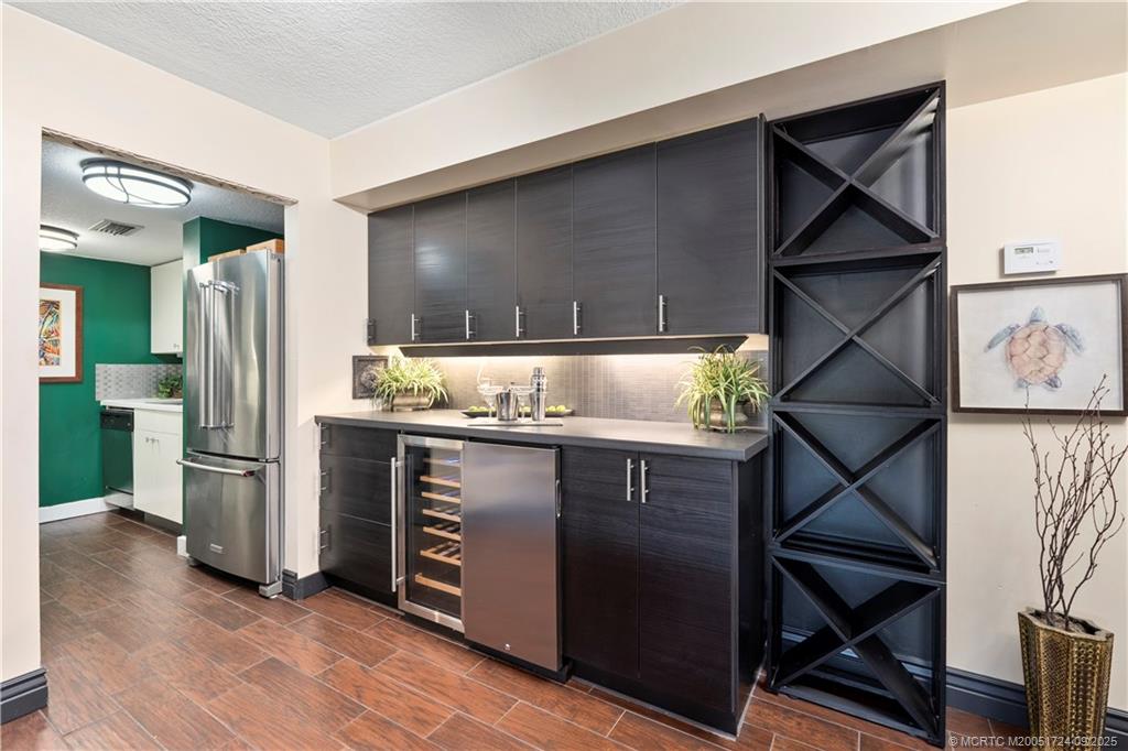 Jensen Beach, Florida 34957, United States, 2 Bedrooms Bedrooms, ,2 BathroomsBathrooms,Residential,Active,189595