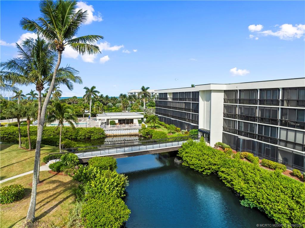 Jensen Beach, Florida 34957, United States, 2 Bedrooms Bedrooms, ,2 BathroomsBathrooms,Residential,Active,189595