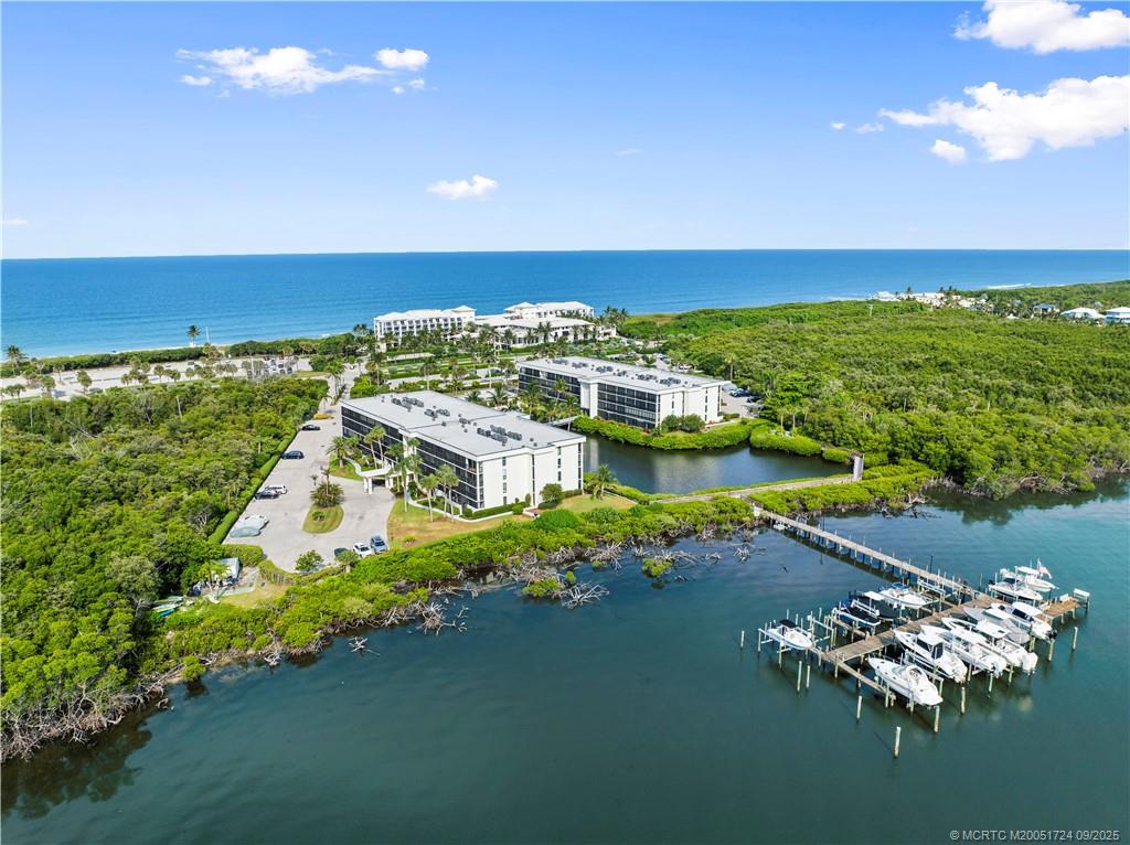 Jensen Beach, Florida 34957, United States, 2 Bedrooms Bedrooms, ,2 BathroomsBathrooms,Residential,Active,189595