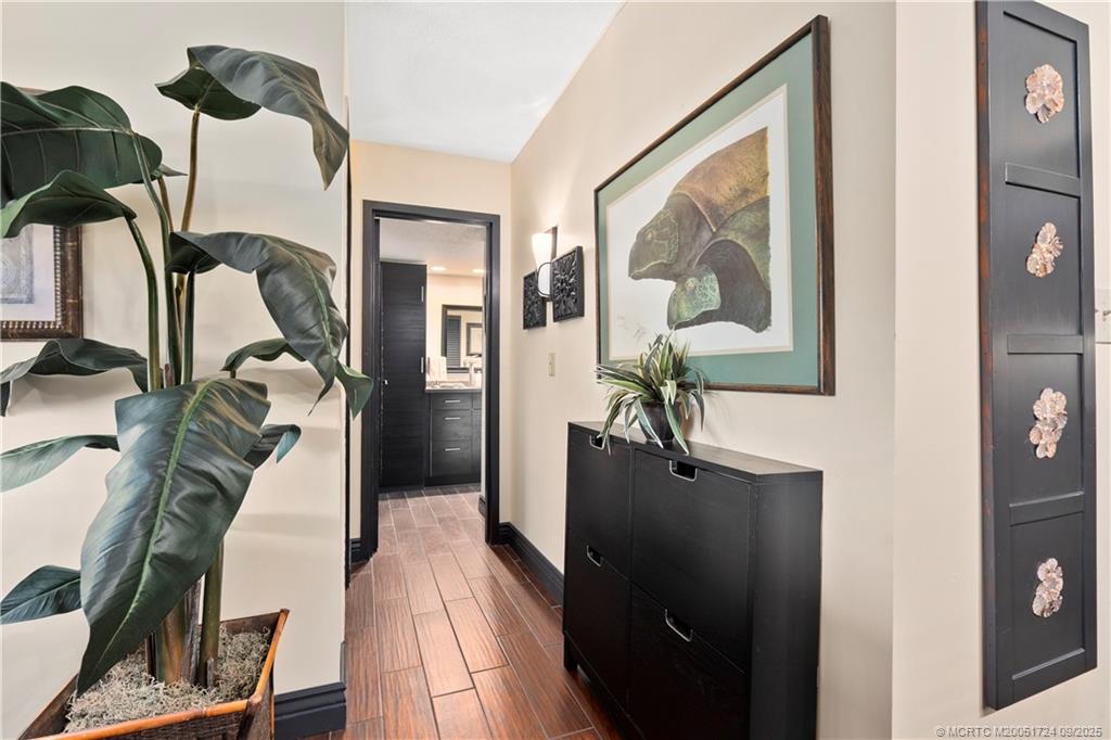 Jensen Beach, Florida 34957, United States, 2 Bedrooms Bedrooms, ,2 BathroomsBathrooms,Residential,Active,189595