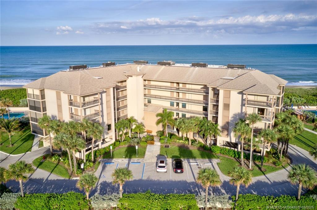 2571 NE Ocean Boulevard 10-205