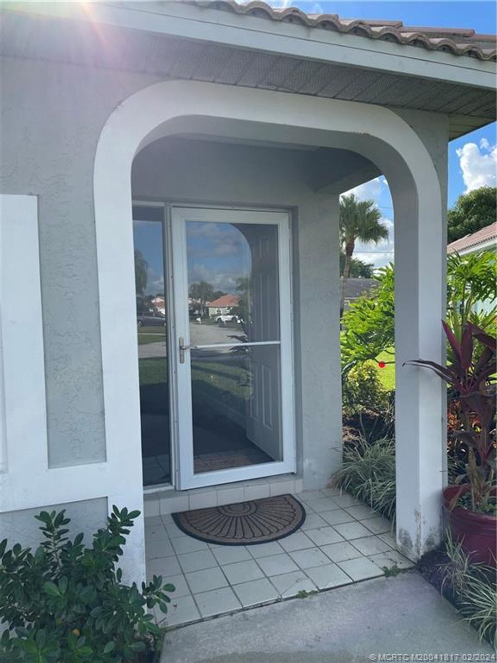 Photo of 4344 SE Hopetown Terrace, Stuart, FL 34997 (MLS # M20041817)